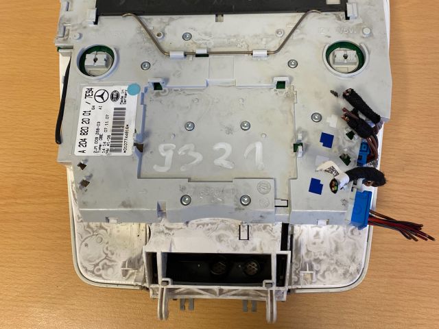 bontott MERCEDES-BENZ C-CLASS Beltér Világítás Első