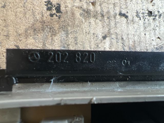 bontott MERCEDES-BENZ C-CLASS Beltér Világítás Első