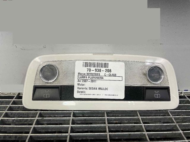 bontott MERCEDES-BENZ C-CLASS Beltér Világítás Első