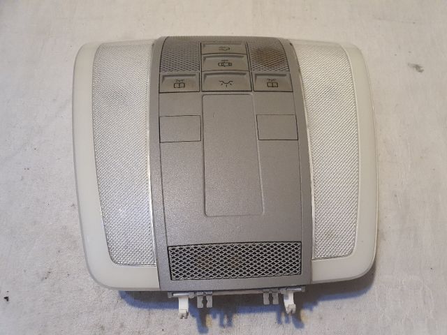 bontott MERCEDES-BENZ C-CLASS Beltér Világítás Első