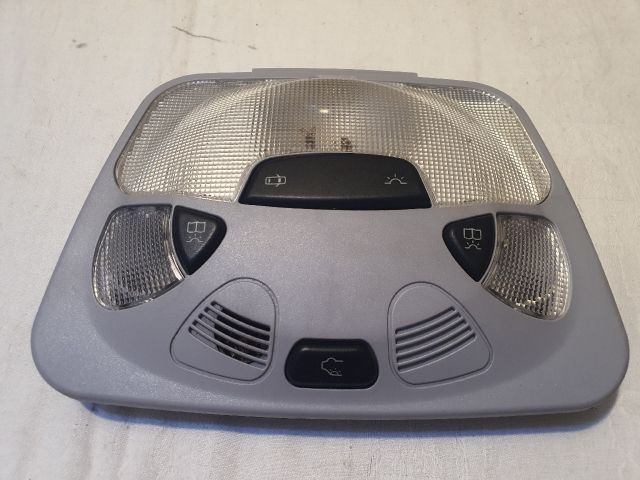 bontott MERCEDES-BENZ C-CLASS Beltér Világítás Első