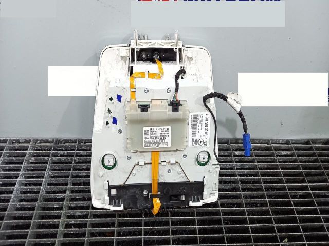 bontott MERCEDES-BENZ C-CLASS Beltér Világítás Első