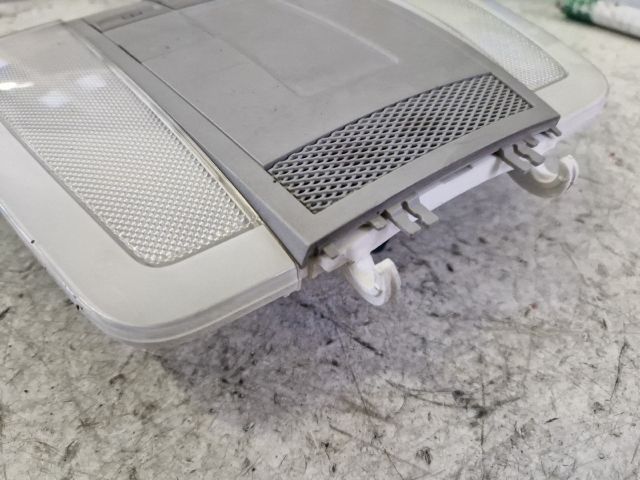 bontott MERCEDES-BENZ C-CLASS Beltér Világítás Első