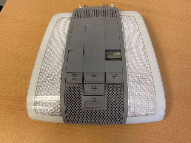 bontott MERCEDES-BENZ C-CLASS Beltér Világítás Első