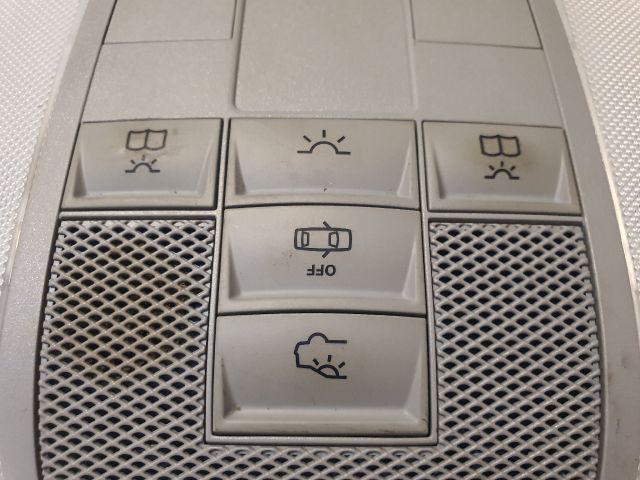 bontott MERCEDES-BENZ C-CLASS Beltér Világítás Első