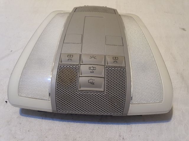 bontott MERCEDES-BENZ C-CLASS Beltér Világítás Első