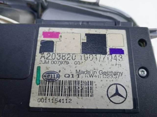 bontott MERCEDES-BENZ C-CLASS Beltér Világítás Első