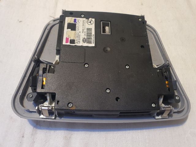 bontott MERCEDES-BENZ C-CLASS Beltér Világítás Első