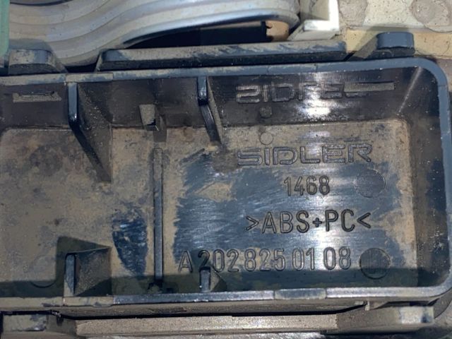 bontott MERCEDES-BENZ C-CLASS Beltér Világítás Első