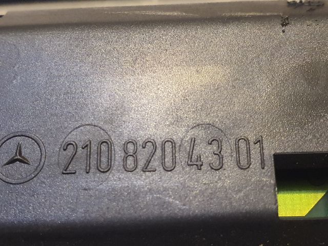 bontott MERCEDES-BENZ C-CLASS Beltér Világítás Hátsó