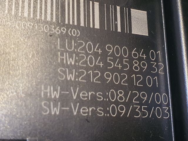 bontott MERCEDES-BENZ C-CLASS Biztosítéktábla Csomagtér