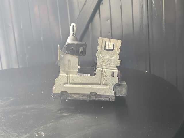 bontott MERCEDES-BENZ C-CLASS Biztosítéktábla Csomagtér