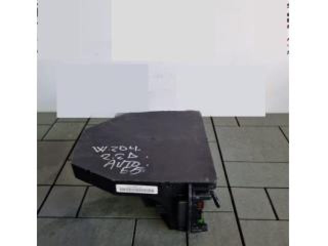 bontott MERCEDES-BENZ C-CLASS Biztosítéktábla Csomagtér