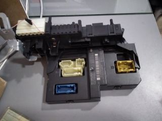 bontott MERCEDES-BENZ C-CLASS Biztosítéktábla Csomagtér