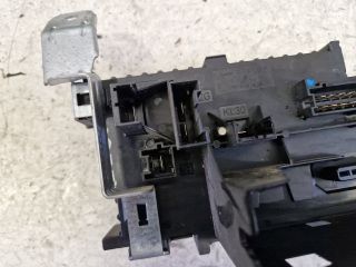 bontott MERCEDES-BENZ C-CLASS Biztosítéktábla Csomagtér