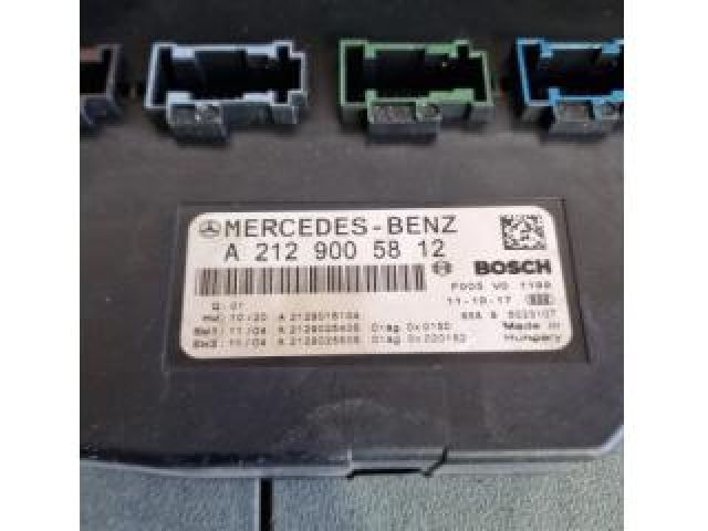 bontott MERCEDES-BENZ C-CLASS Biztosítéktábla Csomagtér