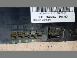 bontott MERCEDES-BENZ C-CLASS Biztosítéktábla Utastér