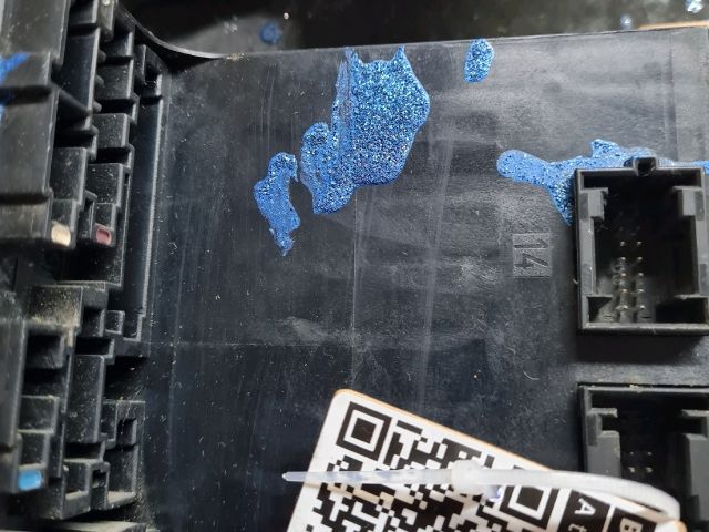 bontott MERCEDES-BENZ C-CLASS Biztosítéktábla Utastér