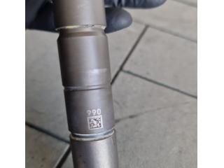 bontott MERCEDES-BENZ C-CLASS Porlasztó (1 db)