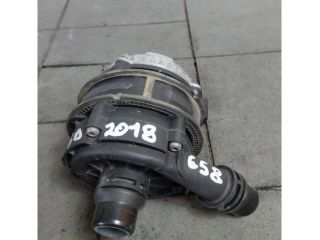 bontott MERCEDES-BENZ C-CLASS Vízpumpa