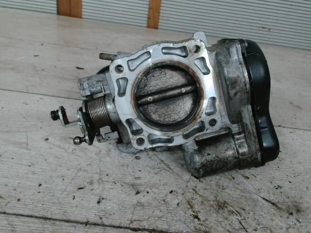 bontott MERCEDES-BENZ C-CLASS Fojtószelep (Mechanikus)