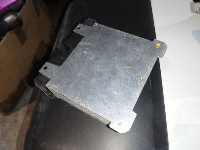 bontott MERCEDES-BENZ C-CLASS Motorvezérlő