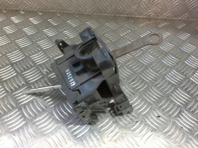 bontott MERCEDES-BENZ C-CLASS Váltó Kulissza