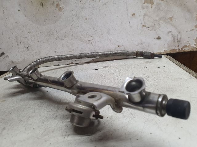 bontott MERCEDES-BENZ C-CLASS Közösnyomócső