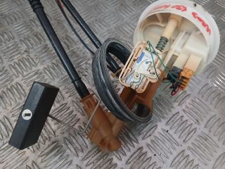 bontott MERCEDES-BENZ C-CLASS Üzemanyag Szivattyú