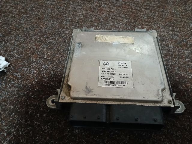 bontott MERCEDES-BENZ C-CLASS Motorvezérlő