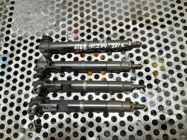 bontott MERCEDES-BENZ C-CLASS Porlasztó Sor / Híd