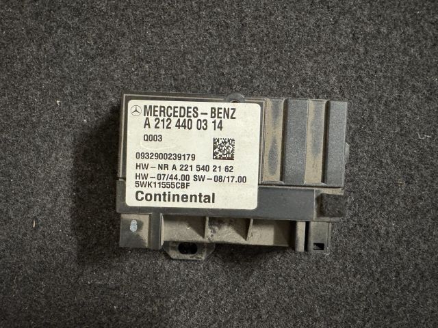 bontott MERCEDES-BENZ C-CLASS Üzemanyag Szivattyú Relé