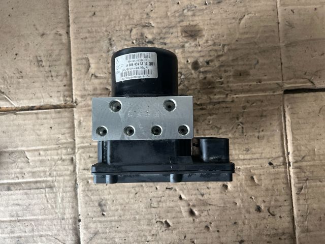 bontott MERCEDES-BENZ C-CLASS ABS Kocka