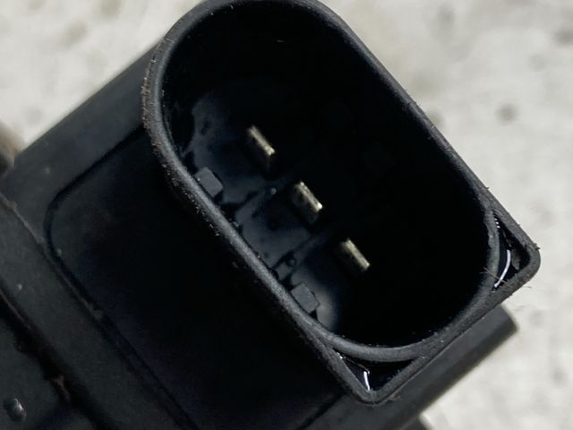 bontott MERCEDES-BENZ C-CLASS Gyújtótrafó