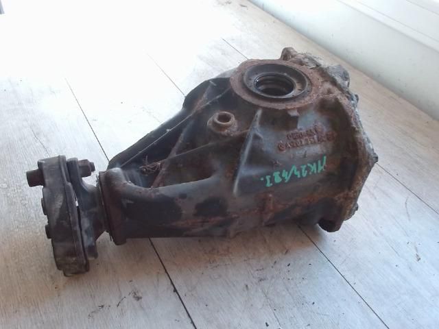 bontott MERCEDES-BENZ C-CLASS Hátsó Differenciálmű