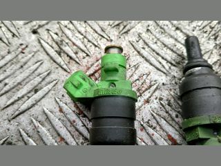 bontott MERCEDES-BENZ C-CLASS Porlasztó (1 db)