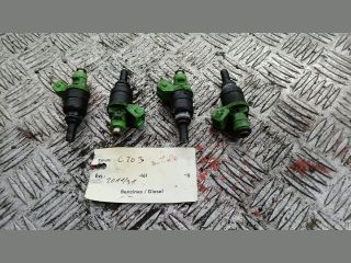 bontott MERCEDES-BENZ C-CLASS Porlasztó (1 db)