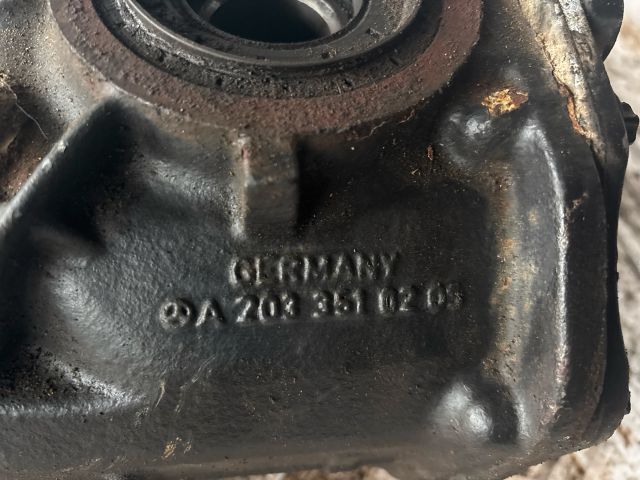 bontott MERCEDES-BENZ C-CLASS Hátsó Differenciálmű