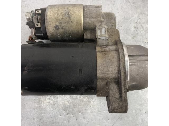 bontott MERCEDES-BENZ C-CLASS Önindító