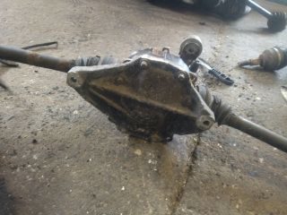 bontott MERCEDES-BENZ C-CLASS Hátsó Differenciálmű