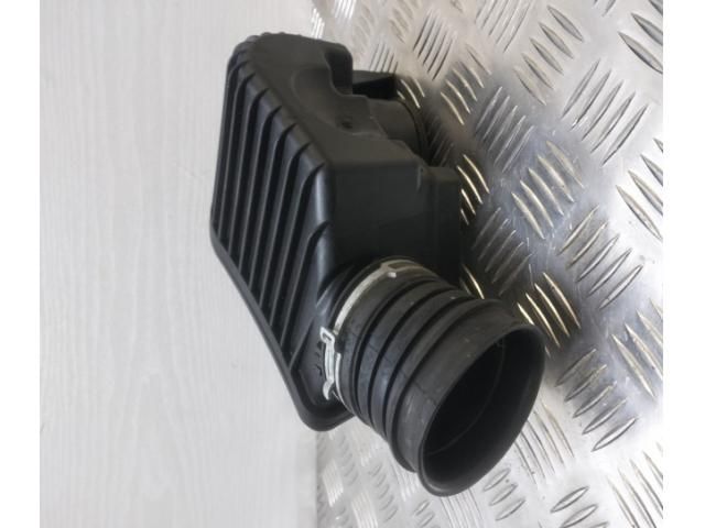 bontott MERCEDES-BENZ C-CLASS Légszűrő Ház