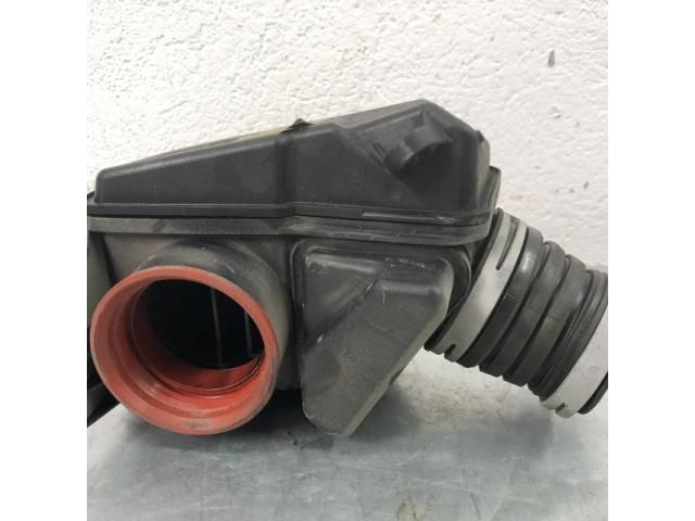 bontott MERCEDES-BENZ C-CLASS Légszűrő Ház