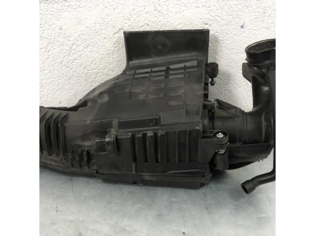 bontott MERCEDES-BENZ C-CLASS Légszűrő Ház