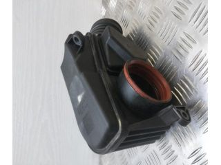 bontott MERCEDES-BENZ C-CLASS Légszűrő Ház