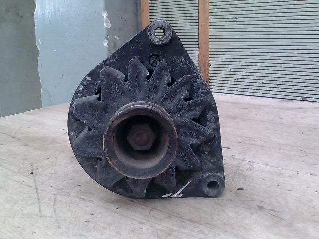 bontott MERCEDES-BENZ C-CLASS Generátor