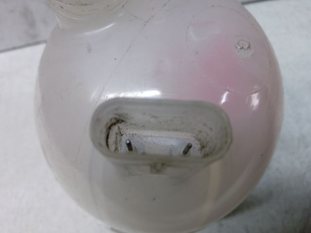 bontott MERCEDES-BENZ C-CLASS Kiegyenlítő Tartály