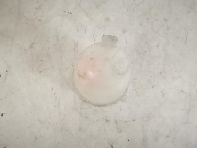 bontott MERCEDES-BENZ C-CLASS Kiegyenlítő Tartály