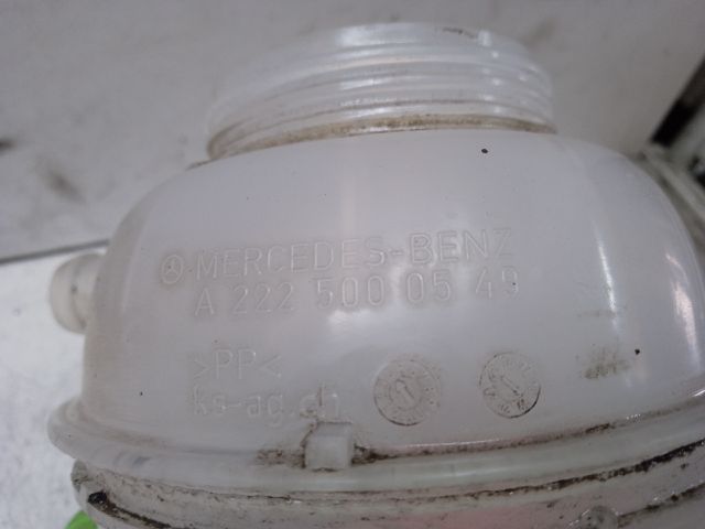bontott MERCEDES-BENZ C-CLASS Kiegyenlítő Tartály