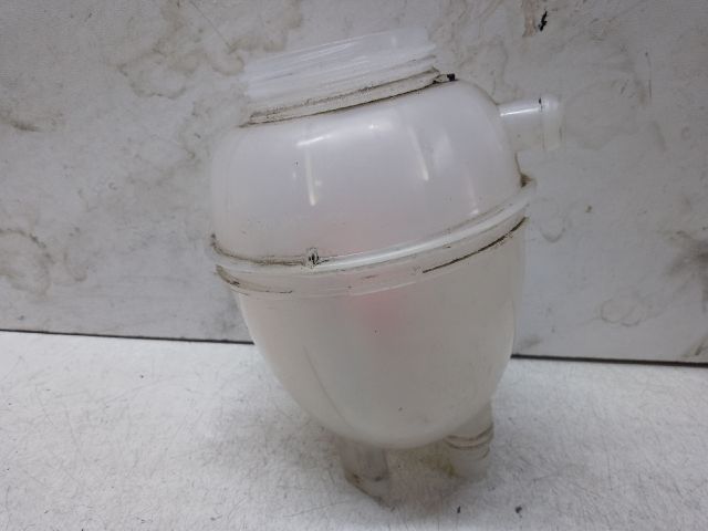 bontott MERCEDES-BENZ C-CLASS Kiegyenlítő Tartály