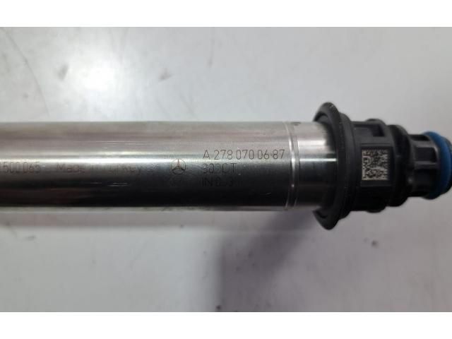 bontott MERCEDES-BENZ C-CLASS Porlasztó (1 db)